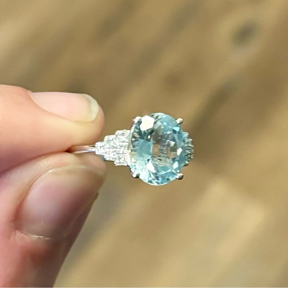 SOLD Effy Aquamarine & Diamond Ring 14kt WG MSRP $3,750 with Effy Certificate - Picture 4 of 16